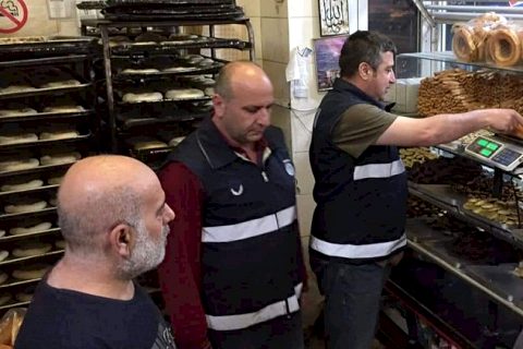 Zabıta ekiplerinin sahur denetimi sürüyor