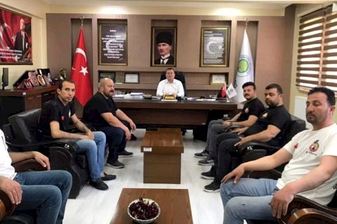 Gaziantep Herifleri Derneği* Karkamış'ta ihtiyaç sahiplerine yardım etti