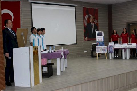 Nizip’te Münazara Yarışması Finali Yapıldı