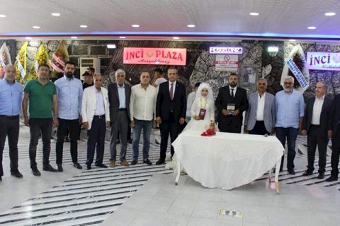 Kılıçparlar ve Kurt Ailesinin Mutlu Günü