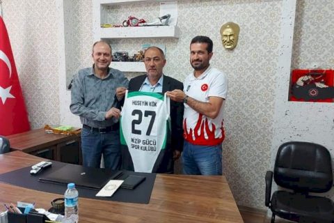 Nizip Gücü Spor Kulübü Forma Hediye Etti