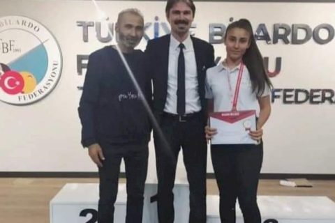 Nizip ilçesi spor dallarında başarıya doymuyor