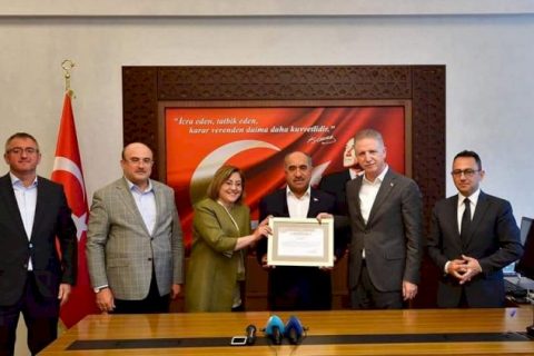 Vali Gül ve Başkan Şahin Nizip'te