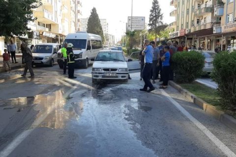 Nizip’te Otomobil Yangını