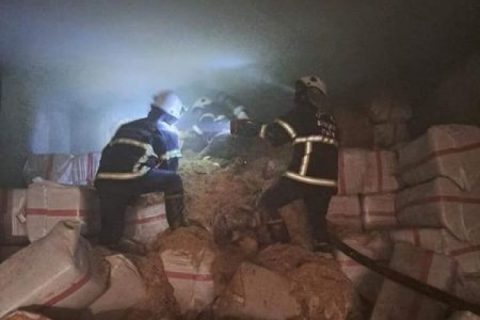Ambarda yangın çıktı...
