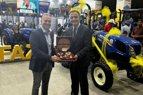 Tarım Fuarının gözdesi Türk traktör