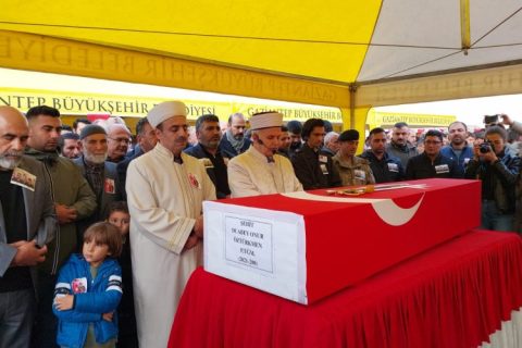 Şehit Teğmen Duabey Onur Öztürkmen son yolculuğuna uğurlandı