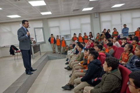 Müftü Özçelik: "Namaz Mü'minin Miracı Dinin Direğidir"