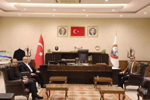 G.Antep İŞKUR Müdürü Öztürk'ten, Başkan Sarı'ya *nezaket ziyareti