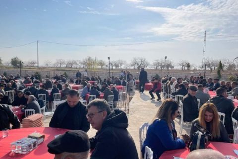 Ünal'dan büyük katılımlı asker yemeği*