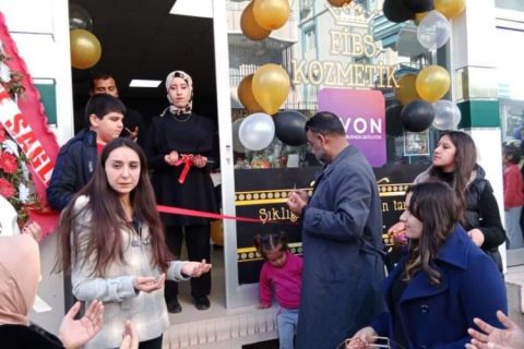 Fibs Kozmetik hizmete açıldı