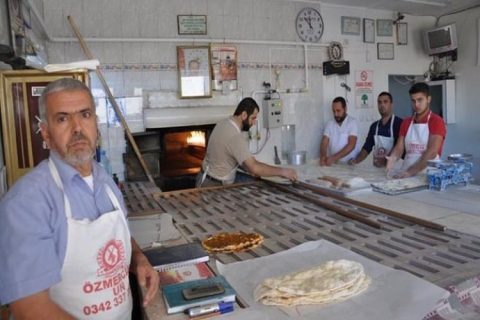 Nizip'te Ekmeğe Zam