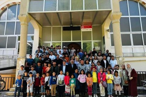 Cami-gençlik buluşmasi