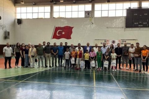 Depremde hayatını kaybededen Sudenur ve Müge Kaplan unutulmadı