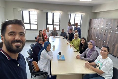 Başkan Kekçe, yeni eğitim ve öğretim yılında öğretmenleri unutmadı