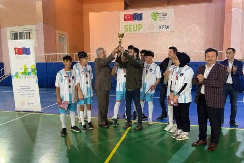 Nmtal ailesinde voleybol coşkusu