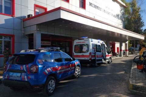Suriye'nin Cerablus Kentinde Silah Kazası: İki Sözleşmeli Er Yaralandı