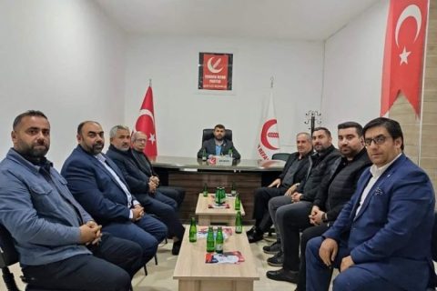 Aslan'dan Yeniden Refah Partisi'ne Ziyaret