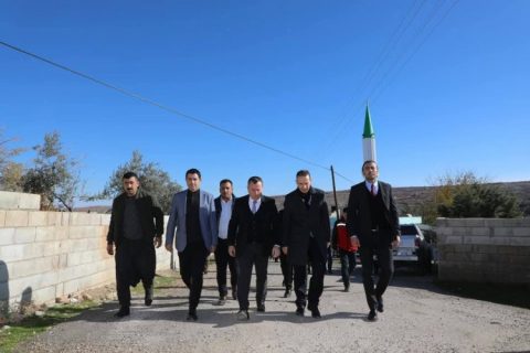 Nizip Kaymakamı ve Belediye Başkanı Duraklı Mahallesi'nde Vatandaşlarla Buluştu