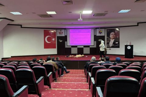 Nizip Ticaret Odası’nda İlk Yardım Eğitimi Düzenlendi