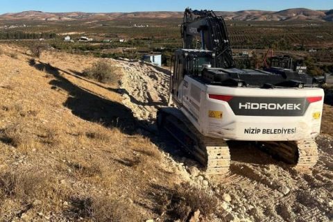 Nizip'te hizmet seferberliği devam ediyor