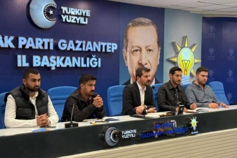 AK Parti Gaziantep Gençlik Kolları Haftalık Yönetim Kurulu Toplantısı Gerçekleştirild