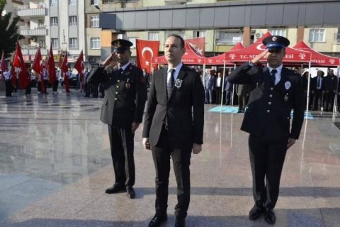 Nizip’te 10 Kasım Atatürk’ü Anma Programı Coşkuyla Gerçekleşti