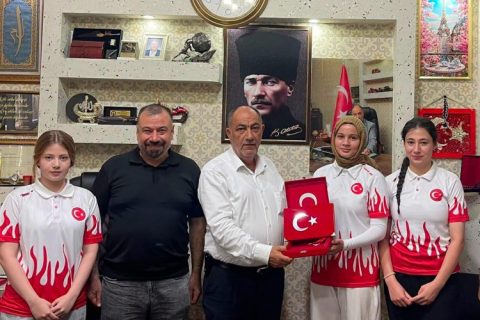 Nizipli Wushu Sporcularından Uluslararası Arenada Büyük Başarı: Şampiyonlar Destekçil