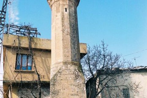 Uluyatır Kasabası Yalnız Minare