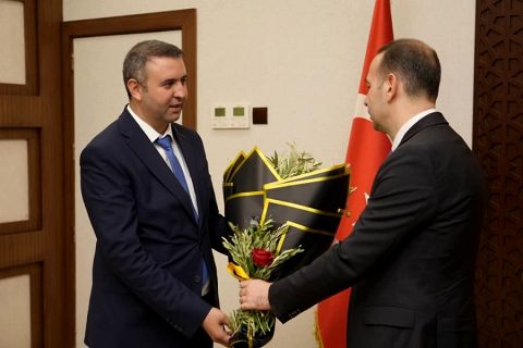 NİZİP’TE 100. YIL SOSYAL DAYANIŞMA VE ENGELSİZ YAŞAM MERKEZİ İÇİN KAYMAKAM UĞURLU’YA TEŞEKKÜR ZİYARETİ