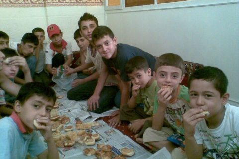 Öğrencilerle kahvaltı