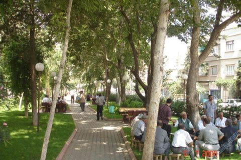 AV.MARUF MARUFOĞLU PARKI