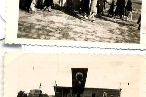 İki Tane Eski Fotoğraf