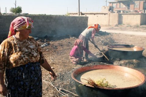 Köylerde "gün pekmezi" telaşı