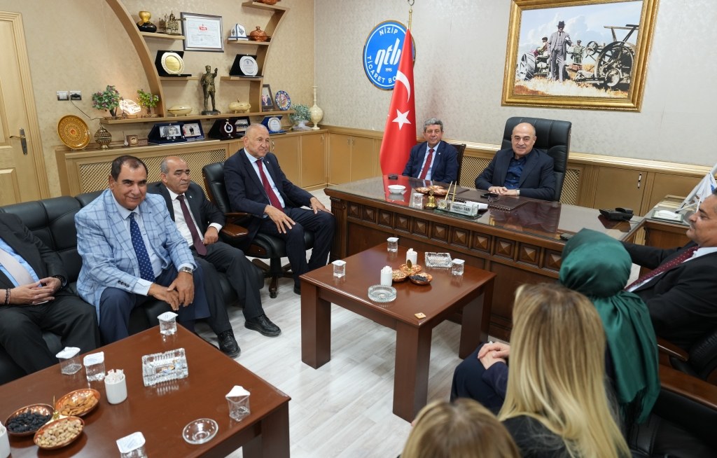 İYİ PARTİ HEYETİNDEN NİZİP TİCARET BORSASI’NA ZİYARET
