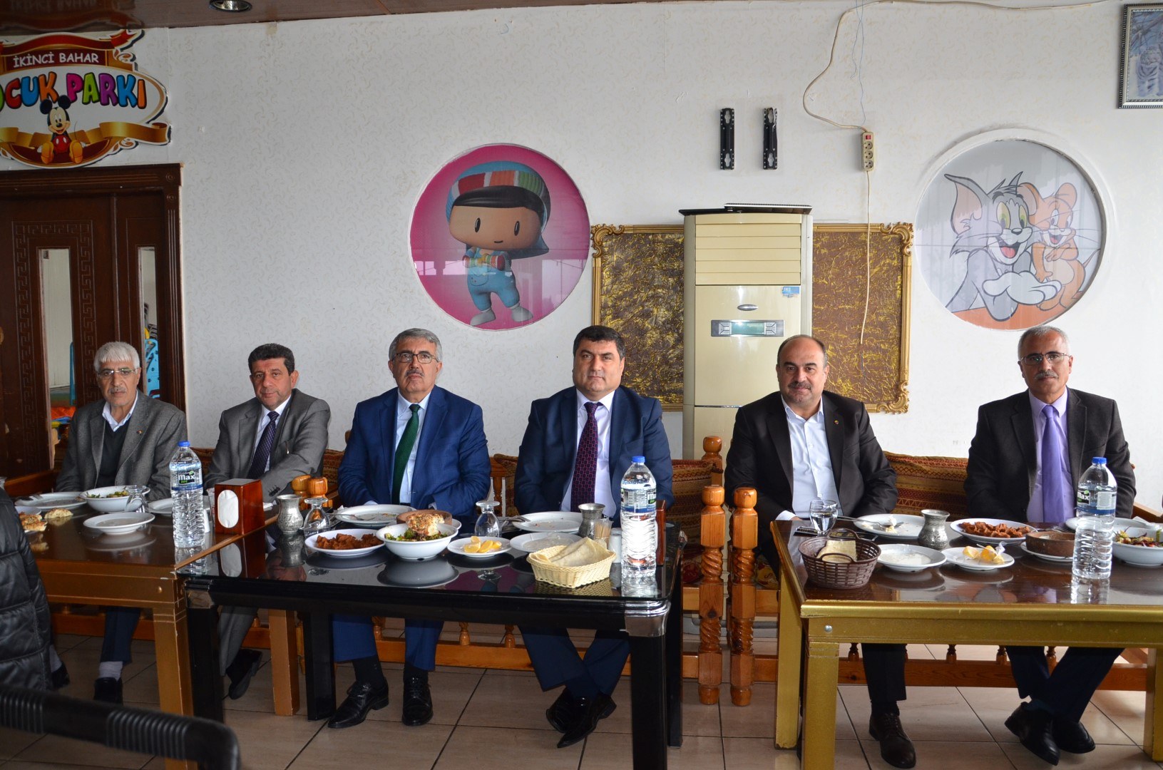 PROJE YAZMA EGITIMINE KATILAN KAMU PERSONELLERINE SERTIFIKA TÖRENI DÜZENLENDI