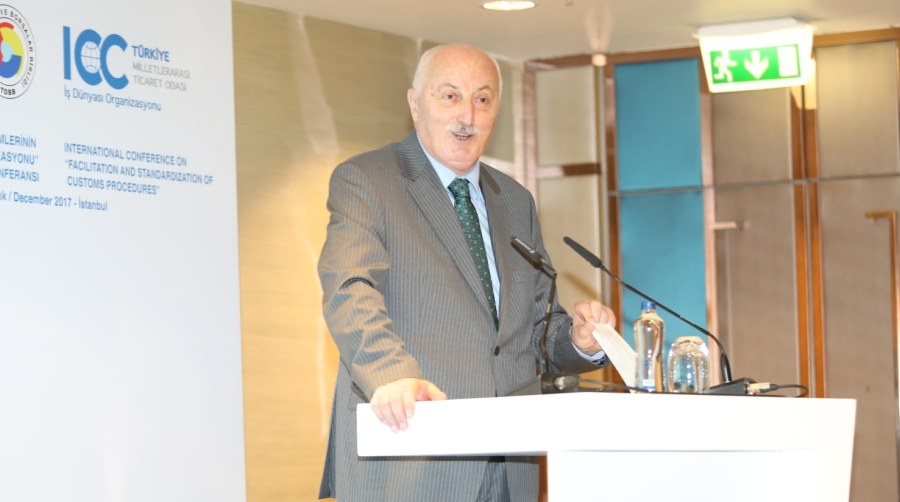 BASKAN IBRAHIM SARI GÜMRÜK ISLEMLERININ KOLAYLASTIRILMASI KONULU KONFERANSA KATILDI