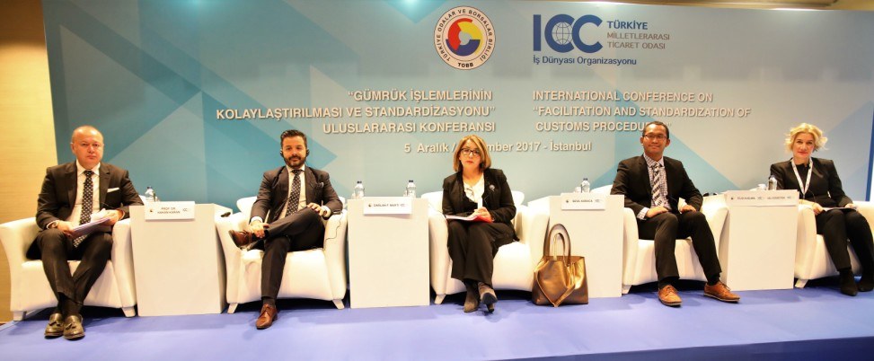 BASKAN IBRAHIM SARI GÜMRÜK ISLEMLERININ KOLAYLASTIRILMASI KONULU KONFERANSA KATILDI