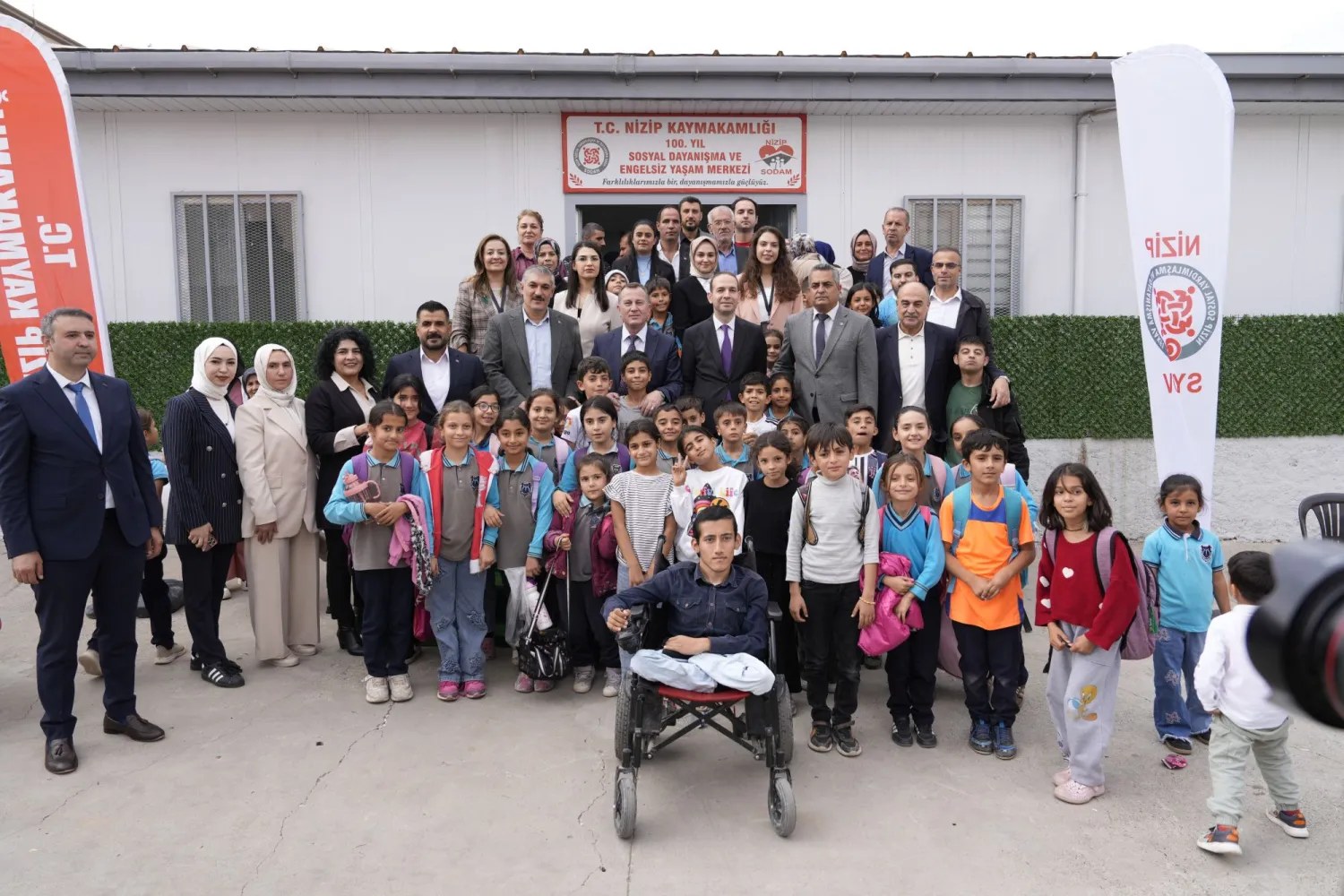 NİZİP’TE 100. YIL SODAM VE ENGELSİZ YAŞAM MERKEZİ TÖRENLE HİZMETE AÇILDI
