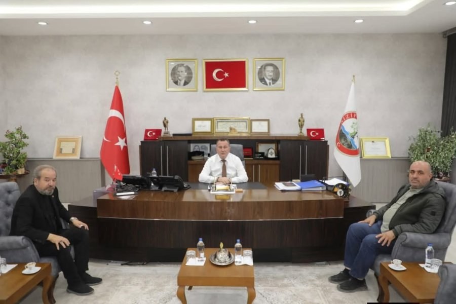 NİZİP GAZETECİLER CEMİYETİ BAŞKANI VEYSEL KARAYILAN VE METİN İLİKSOY’DAN BAŞKAN ALİ DOĞAN’A ZİYARET