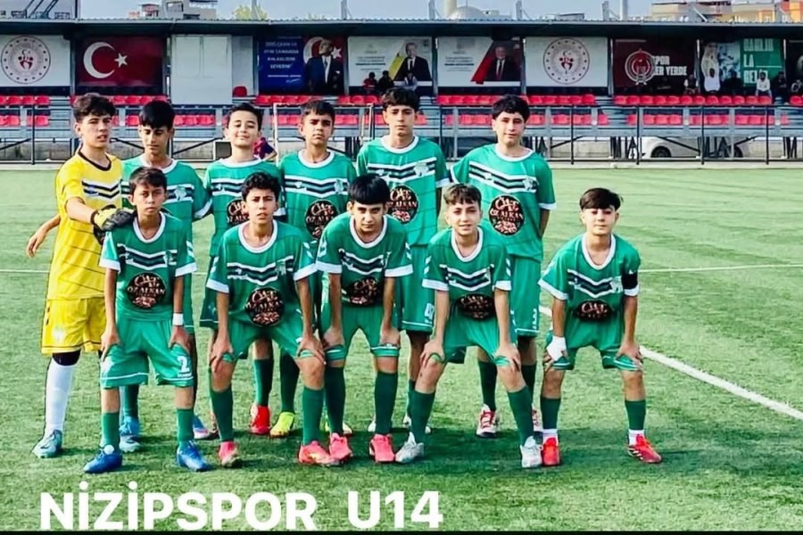 NİZİP SPOR’UN GENÇLERİNDEN ÇİFTE GALİBİYET! U14 VE U17 TAKIMLARI DEPLASMANDA GÜLDÜ