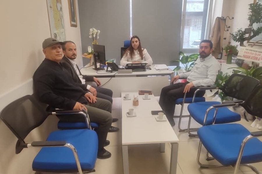 HÜDA PAR NİZİP İLÇE BAŞKANI BAYRAM ÇAKAR’DAN MÜGE EREN SUNGUR’A HAYIRLI OLSUN ZİYARETİ