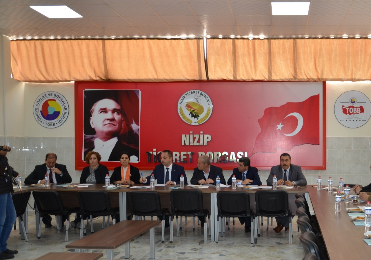 UR-GE PROJESI BILGILENDIRME TOPLANTISI ve ANTEP FISTIGI ÇALISTAYI DÜZENLENDI