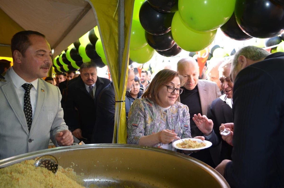 Nizip Zeytin Festivalimiz büyük bir başarıyla tamamlandı.