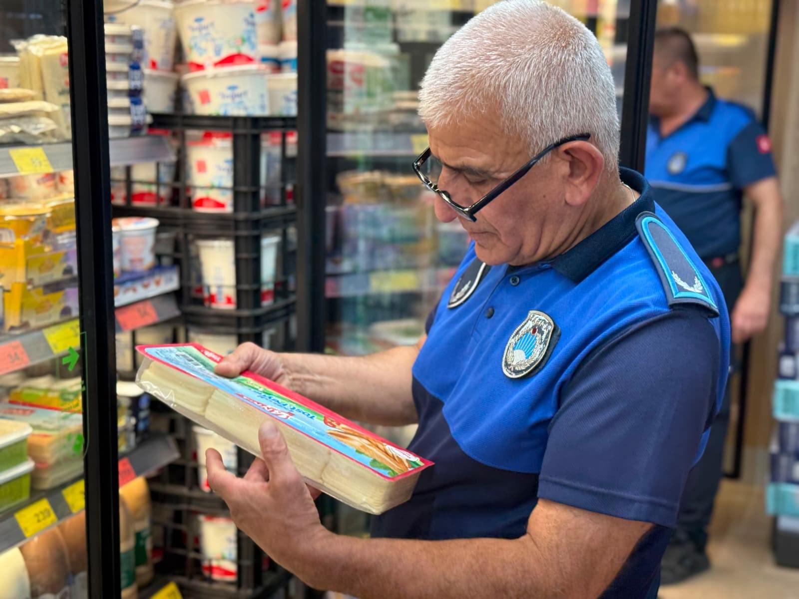 Nizip Belediyesi'nden Marketlerde Kapsamlı Denetim
