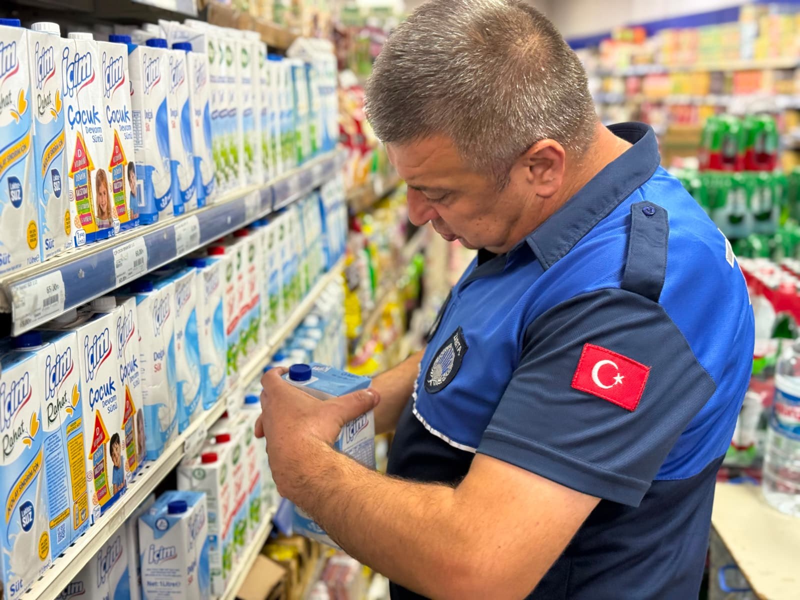 Nizip Belediyesi'nden Marketlerde Kapsamlı Denetim