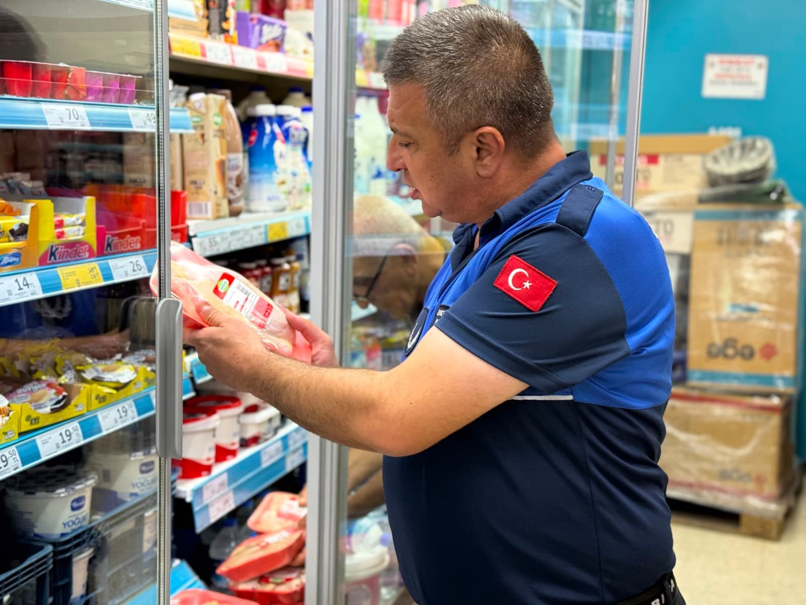 Nizip Belediyesi'nden Marketlerde Kapsamlı Denetim