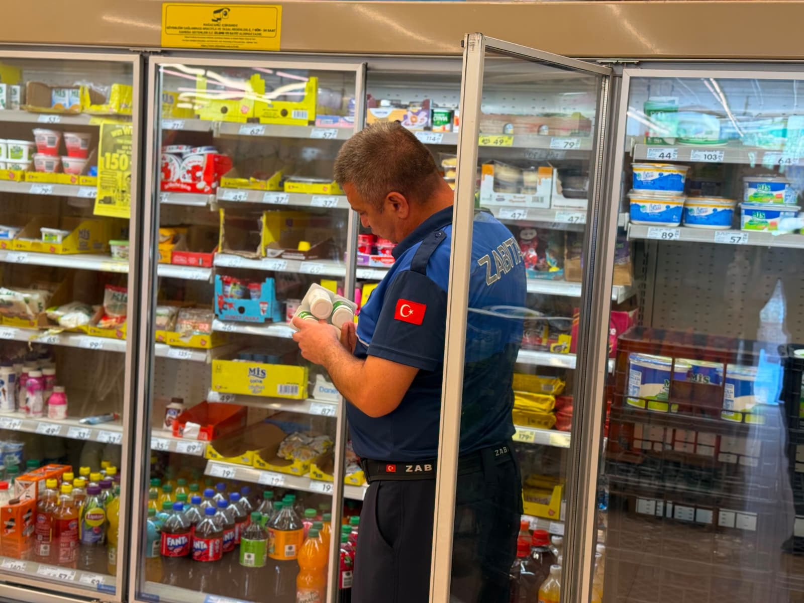 Nizip Belediyesi'nden Marketlerde Kapsamlı Denetim