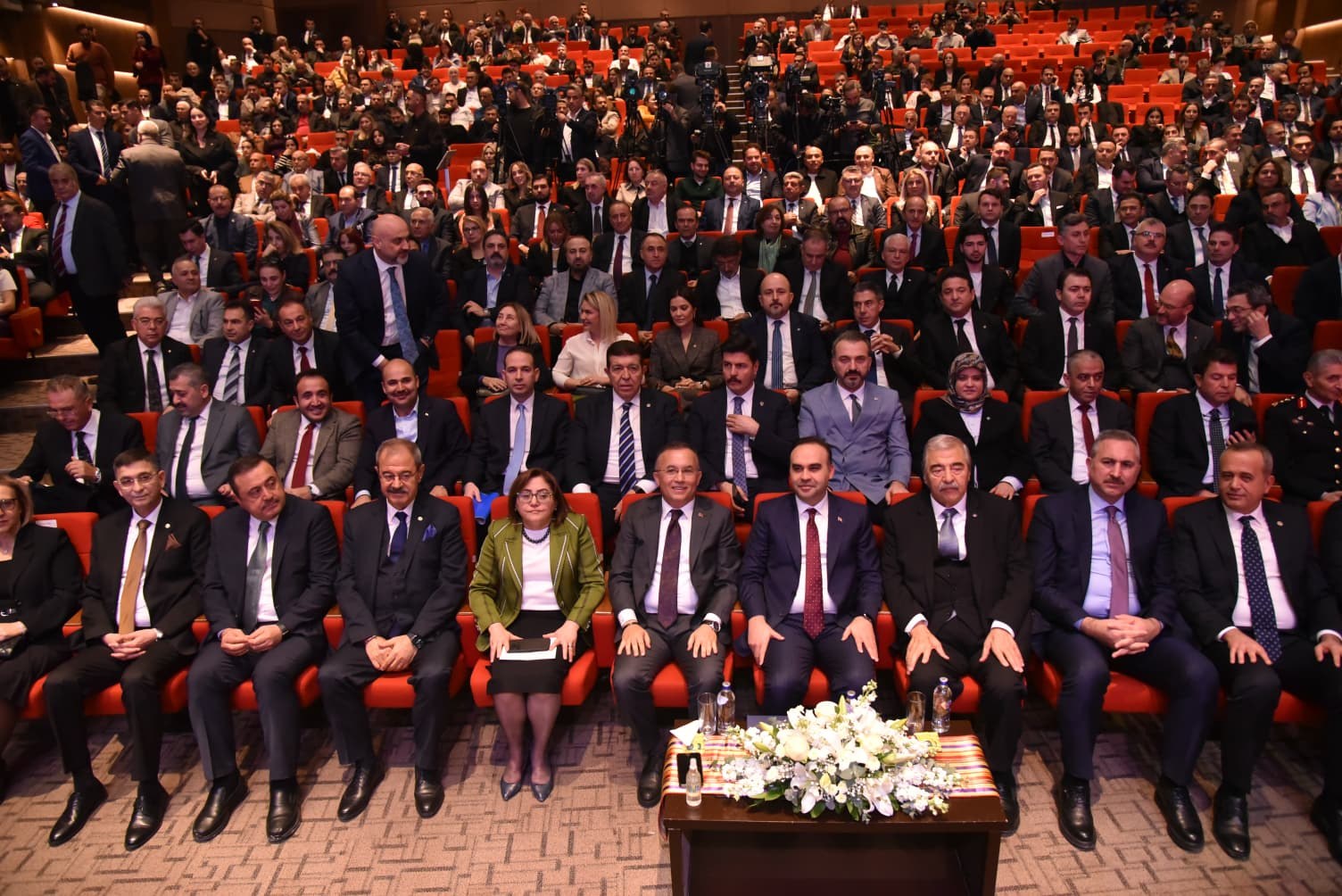 GSO GAZİANTEP’İN YILDIZLARI ÖDÜL TÖRENİ GERÇEKLEŞTİRİLDİ