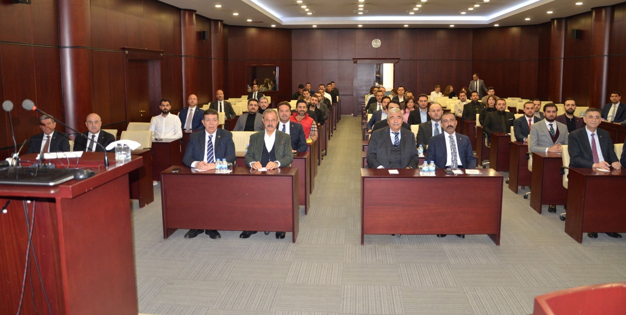 GENÇ GİRİŞİMCİLER İL KURULU TOPLANTISINI GERÇEKLEŞTİRDİ